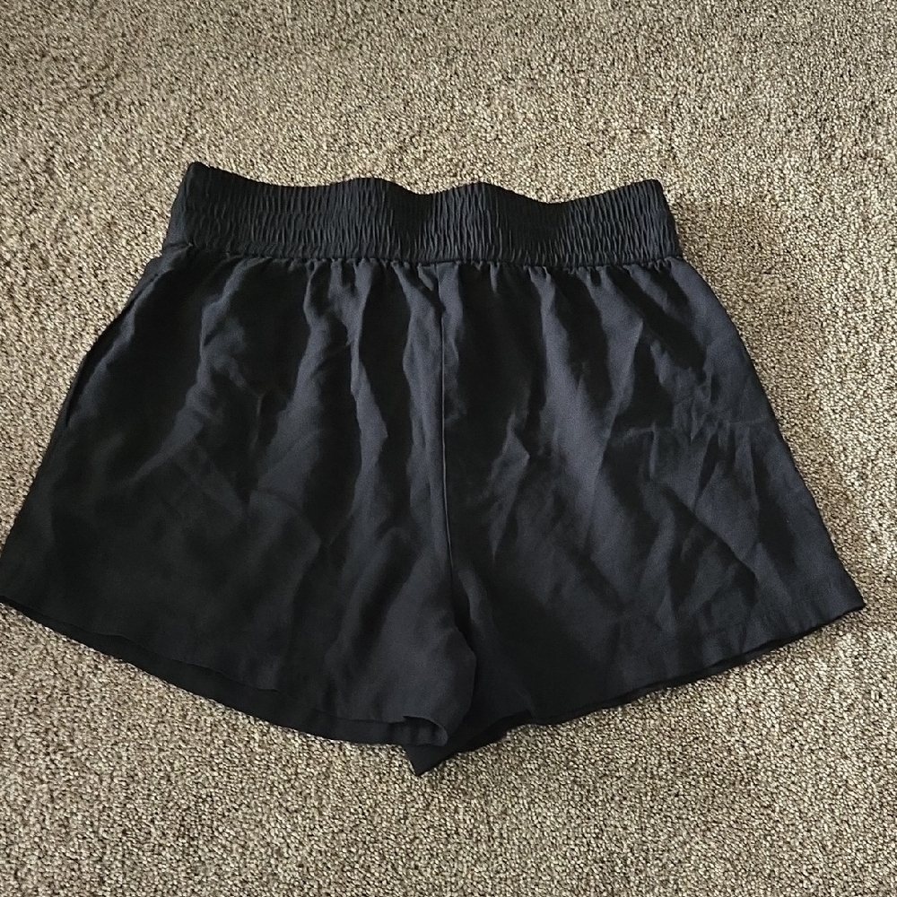 Open Edit Black Women's Shorts Size Large - Picture 4 of 4